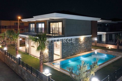4+1 Villa  i Kusadasi, Aydin, Tyrkia Nr. 217089