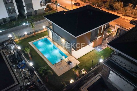 4+1 Villa  i Kusadasi, Aydin, Tyrkia Nr. 217089 - 8