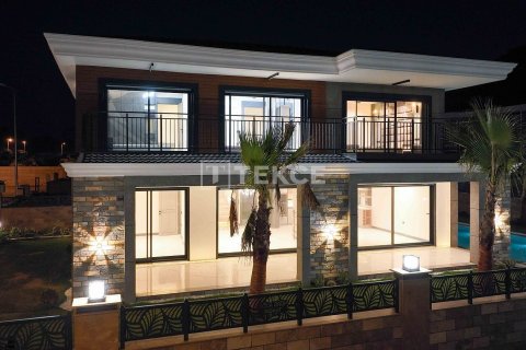 4+1 Villa  i Kusadasi, Aydin, Tyrkia Nr. 217089 - 5