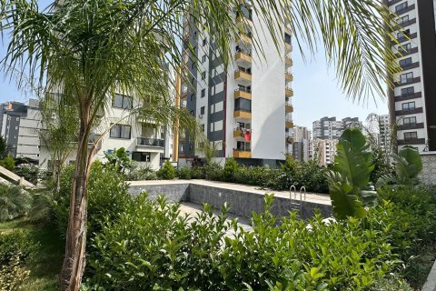 Daire  2+1  Mezitli, Mersin, Türkiye №230373