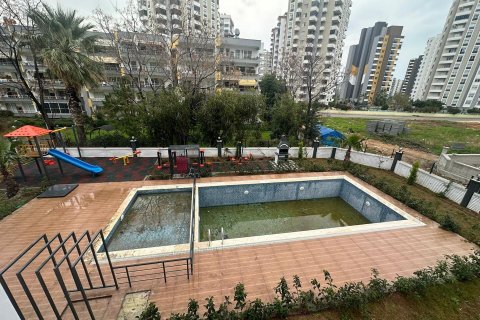 Daire  2+1  Mersin, Türkiye №230372