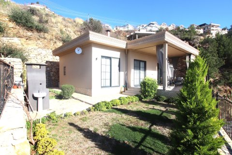 ویلا در  Alanya ، ترکیه 3 خوابه ، 200 متر مربع.  شماره 217398