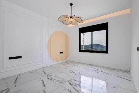 ویلا در  Alanya ، ترکیه 4 خوابه ، 272 متر مربع.  شماره 217399 - 7