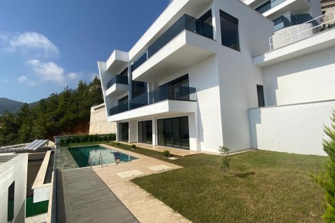 Продажа виллы в Бекташе, Аланье, Анталье, Турция 3+2, 410.0м2, №213837 – фото 37