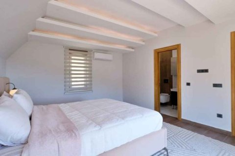 Продажа виллы в Бекташе, Аланье, Анталье, Турция 3+2, 300.0м2, №213834 – фото 37