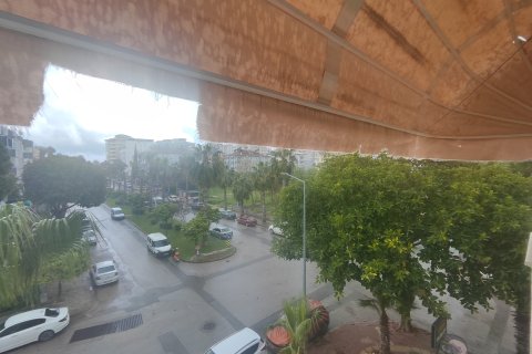 Продажа квартиры  в Анталье, Турция 3+1, 190м2, №223273 – фото 5