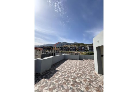 3+1 Villa  i Lapta, Girne,  Nr. 212301 - 17