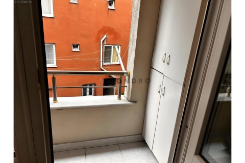 2+1 Leilighet i Beyoglu, Istanbul, Tyrkia Nr. 226454 - 4