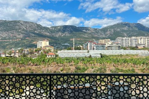 2+1 Lägenhet  i Mahmutlar, Antalya, Turkiet Nr. 228689