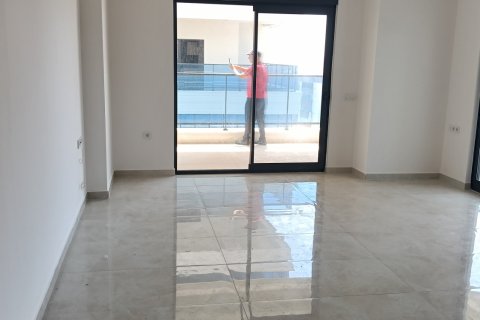 2+1 Lägenhet i Mahmutlar, Antalya, Turkiet Nr. 228688 - 6