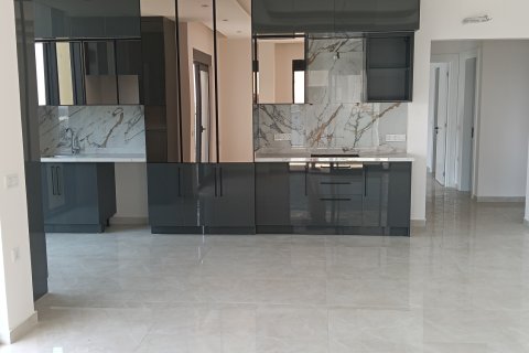 2+1 Lägenhet i Mahmutlar, Antalya, Turkiet Nr. 228688 - 4