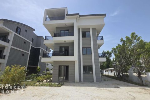 1+1 Wohnung in Belek, Antalya, Türkei Nr. 232689 - 2
