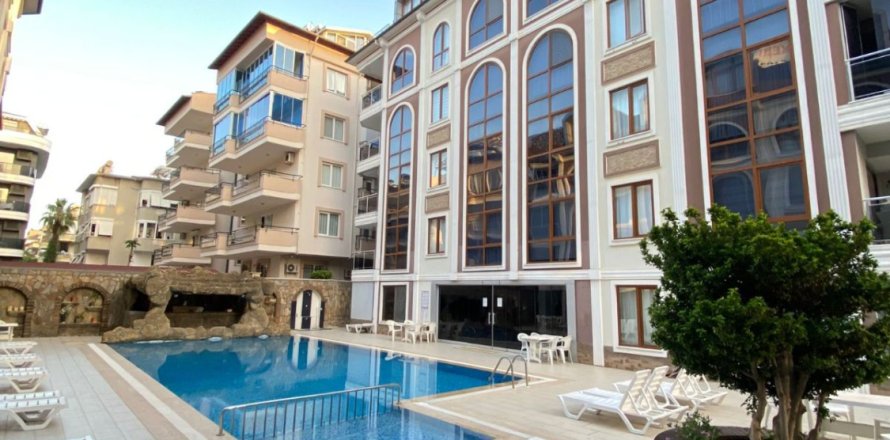 3+1 Lägenhet i Oba, Antalya, Turkiet Nr. 227597