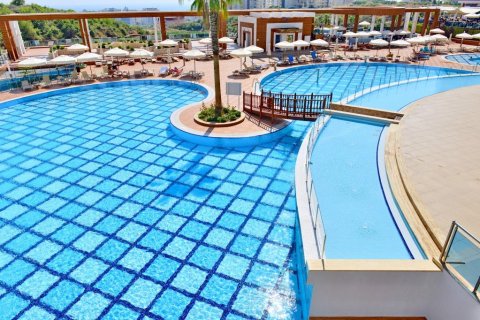 3+1 Lägenhet i Mahmutlar, Antalya, Turkiet Nr. 227598 - 3