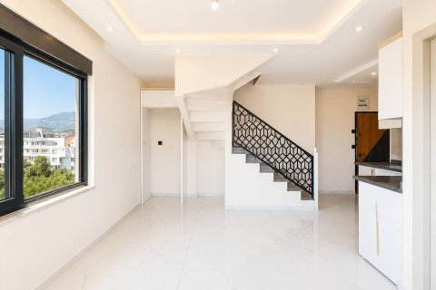 2+2 Lägenhet i Oba, Antalya, Turkiet Nr. 227595 - 10