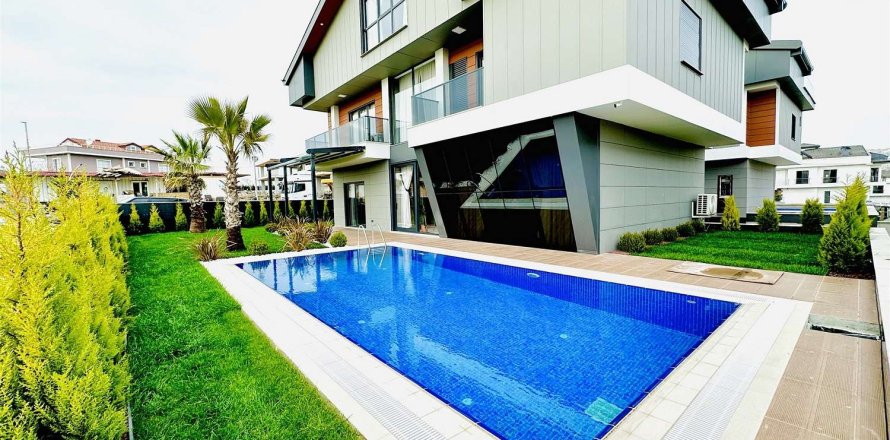 6+1 Villa i Istanbul, Tyrkiet Nr. 233465