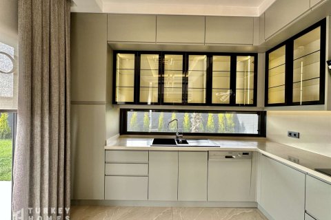 6+1 Villa i Istanbul, Tyrkiet Nr. 233465 - 13