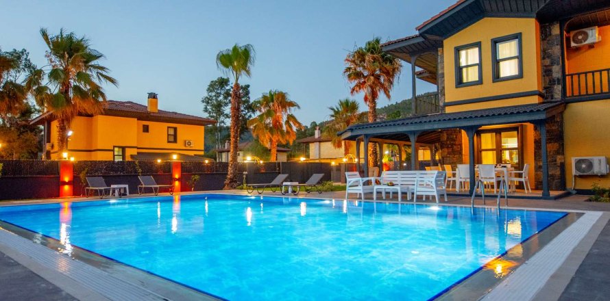 3+1 Villa  in Marmaris, Mugla, Türkei Nr. 233468