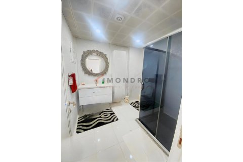 Apartment for sale  in Aksu, Antalya, Turkey, 3 bedrooms, 200m2, No. 221077 – photo 20