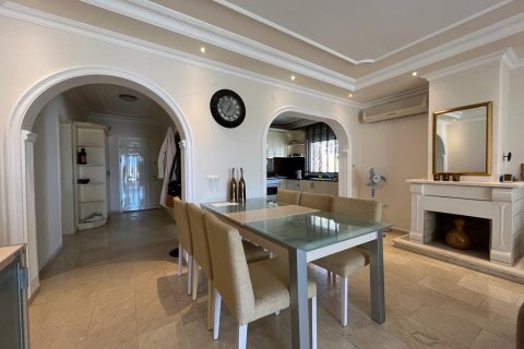 ویلا در  Mahmutlar ، ترکیه 3 خوابه ، 179 متر مربع.  شماره 219810 - 4