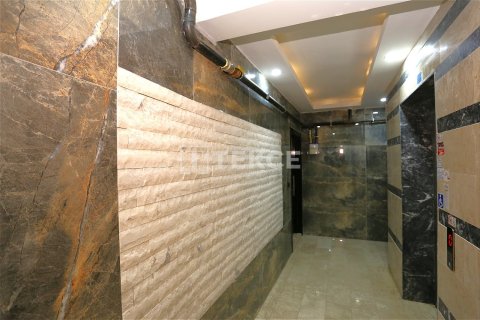 Аренда квартиры  в Анталье, Турция 1+1, 50м2, №213549 – фото 9