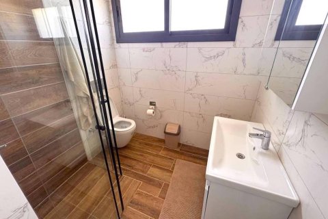 Аренда виллы в Караогланоглу, Гирне, Северный Кипр 4+1, 300м2, №213852 – фото 8
