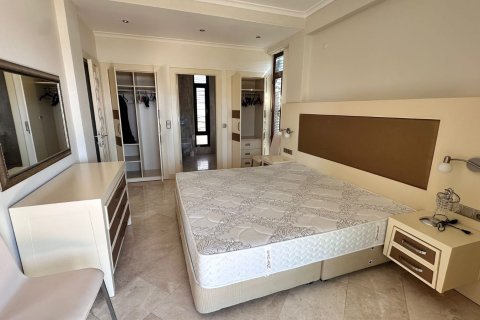 Аренда квартиры  в Аланье, Анталье, Турция 3+1, 220м2, №216886 – фото 6