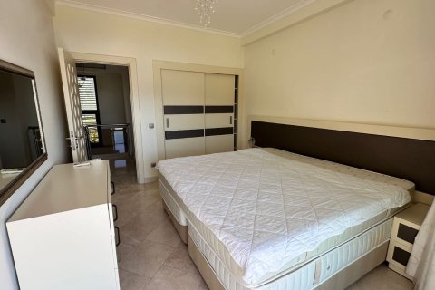 Аренда квартиры  в Аланье, Анталье, Турция 3+1, 220м2, №216886 – фото 5