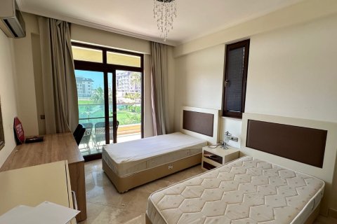 Аренда квартиры  в Аланье, Анталье, Турция 3+1, 220м2, №216886 – фото 3