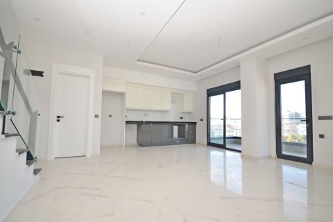 Аренда квартиры в Аланье, Анталье, Турция 2+1, 100м2, №216882 – фото 2