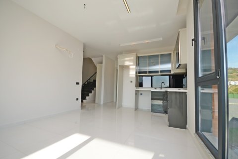 Аренда квартиры  в Аланье, Анталье, Турция 3+1, 141м2, №216884 – фото 25