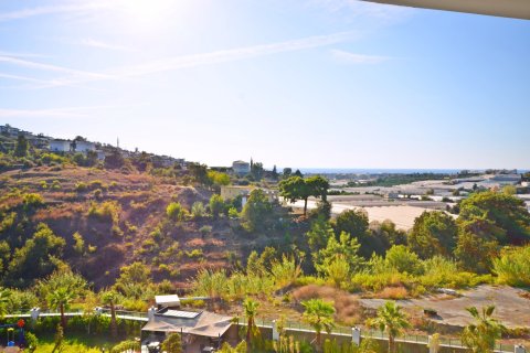 Аренда квартиры  в Аланье, Анталье, Турция 3+1, 141м2, №216884 – фото 28