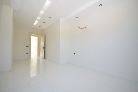Аренда квартиры  в Аланье, Анталье, Турция 3+1, 141м2, №216884 – фото 6