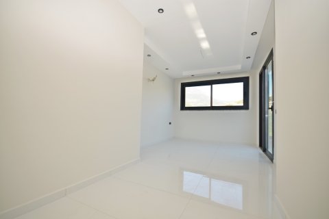 Аренда квартиры  в Аланье, Анталье, Турция 3+1, 141м2, №216884 – фото 5