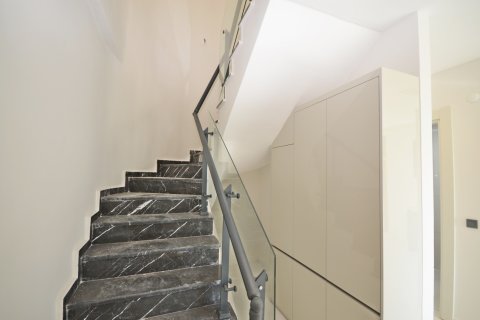 Аренда квартиры  в Аланье, Анталье, Турция 3+1, 141м2, №216884 – фото 4