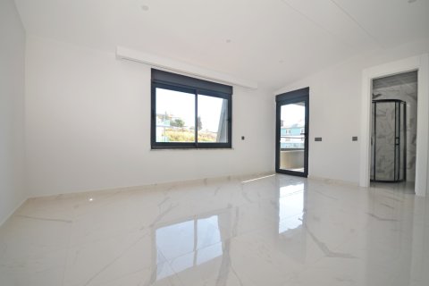 Аренда квартиры  в Аланье, Анталье, Турция 4+1, 154м2, №216883 – фото 18