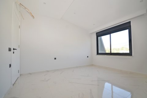 Аренда квартиры  в Аланье, Анталье, Турция 4+1, 154м2, №216883 – фото 24
