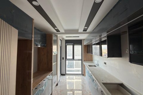 Продажа квартиры  в Кепезе, Анталье, Турция 2+1, 90м2, №213195 – фото 4