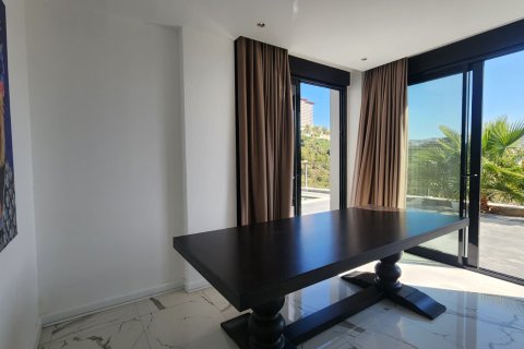 Продажа виллы  в Каргыджаке, Аланье, Анталье, Турция 3+1, 180м2, №212294 – фото 17