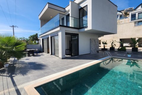 Продажа виллы  в Каргыджаке, Аланье, Анталье, Турция 3+1, 180м2, №212294 – фото 1