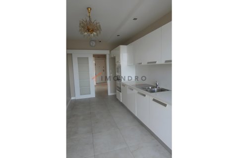 آپارتمان در Kadikoy، Istanbul ، ترکیه 5 خوابه ، 228 متر مربع. شماره 226628 - 22