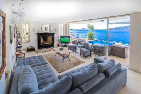 4+1 Villa  in Kalkan, Antalya, Turkey No. 226873