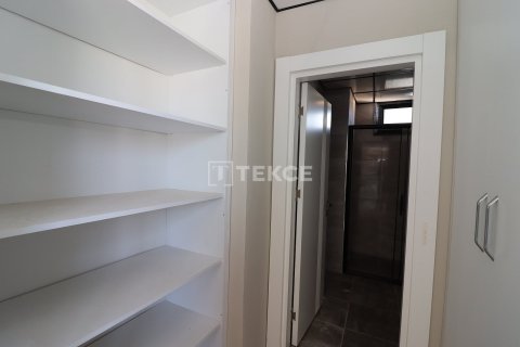 2+1 Wohnung  in Mezitli, Mersin, Türkei Nr. 224584 - 12