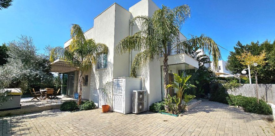 Villa  4+1  Bodrum, Muğla, Türkiye №215489