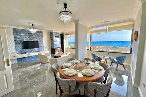 2+1 Wohnung  in Alanya, Antalya, Türkei Nr. 218782 - 2