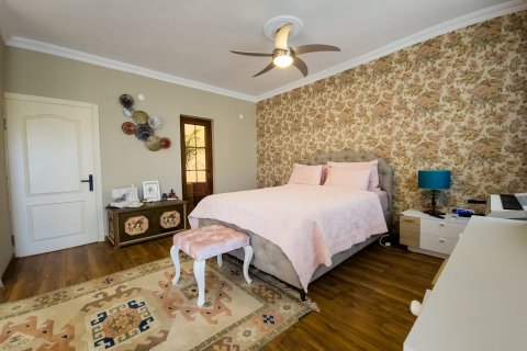 ویلا در  Kestel ، ترکیه 3 خوابه ، 370 متر مربع.  شماره 217347 - 7