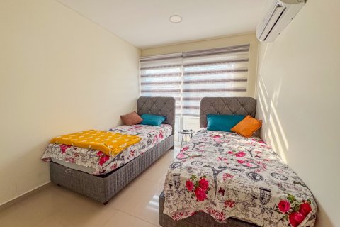 Аренда квартиры  в Аланье, Анталье, Турция 3+1, 140м2, №216915 – фото 16