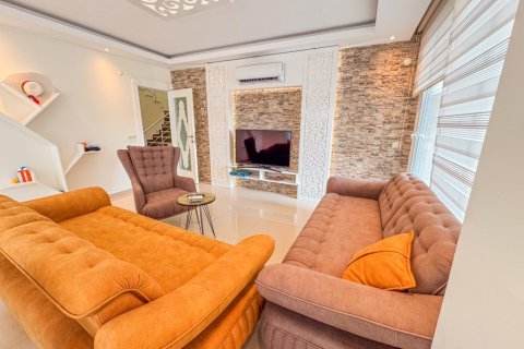 Аренда квартиры  в Аланье, Анталье, Турция 3+1, 140м2, №216915 – фото 8