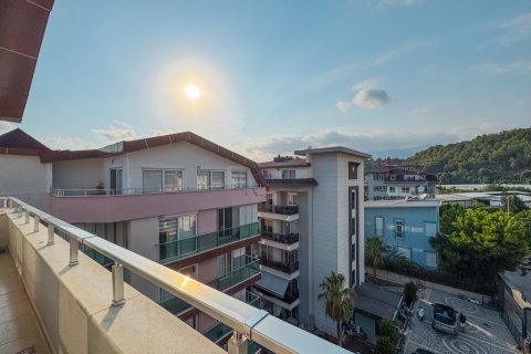 Аренда квартиры  в Аланье, Анталье, Турция 3+1, 140м2, №216915 – фото 15