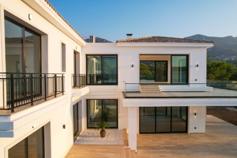 Продажа виллы  в Беллапаисе, Гирне, Северный Кипр 4+2, 380м2, №213956 – фото 9